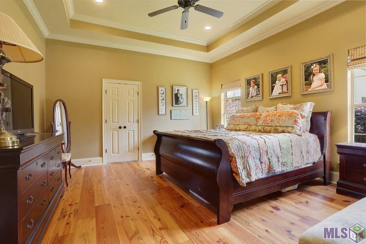 3207 Coates Crossing Baton Rouge, LA 70810 - Photo 10 of 14 Big Master Bedroom!