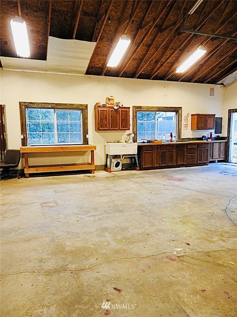 15905 Lindsay Road Southeast Yelm, WA 98597 - Photo 22 of 22 Gallery Image 22