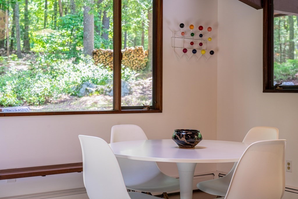 17 Stonehedge Road Lincoln, MA 01773 - Photo 12 of 42