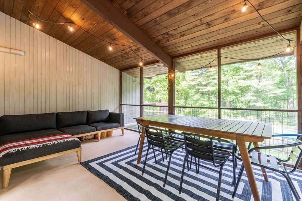 17 Stonehedge Road Lincoln, MA 01773 - Photo 16 of 42