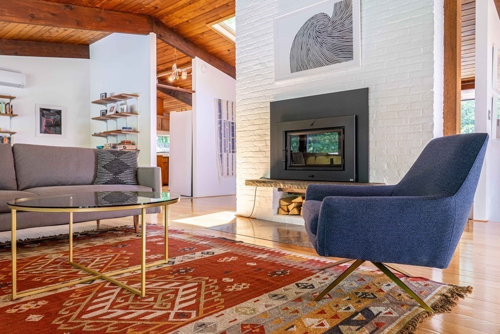 17 Stonehedge Road Lincoln, MA 01773 - Photo 5 of 42