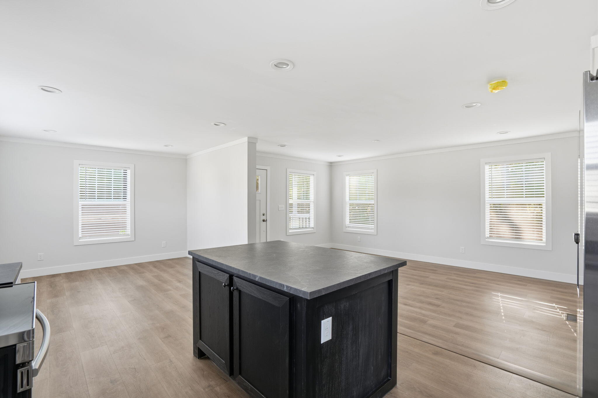 1521 Bucksport Road Conway, SC 29527 - Photo 6 of 22 9-web-or-mls-011_DSC00554_1