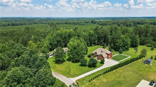 $549,900 | 20 Woodlawn Springs Trail, Covington, GA 30014