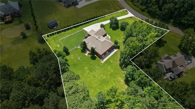 $549,900 | 20 Woodlawn Springs Trail, Covington, GA 30014