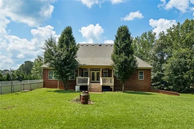 $549,900 | 20 Woodlawn Springs Trail, Covington, GA 30014