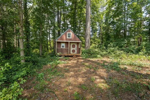 $549,900 | 20 Woodlawn Springs Trail, Covington, GA 30014