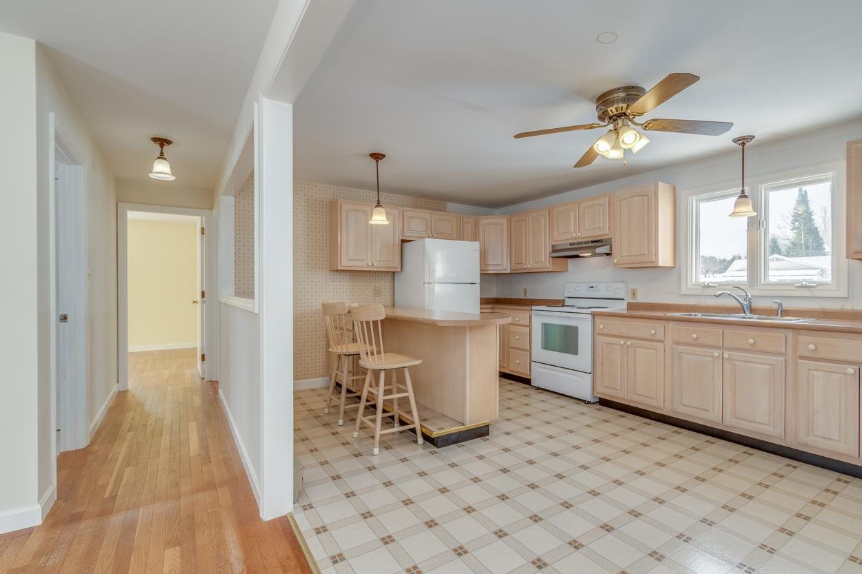 14 Springfield Street Concord, NH 03301 - Photo 2 of 10