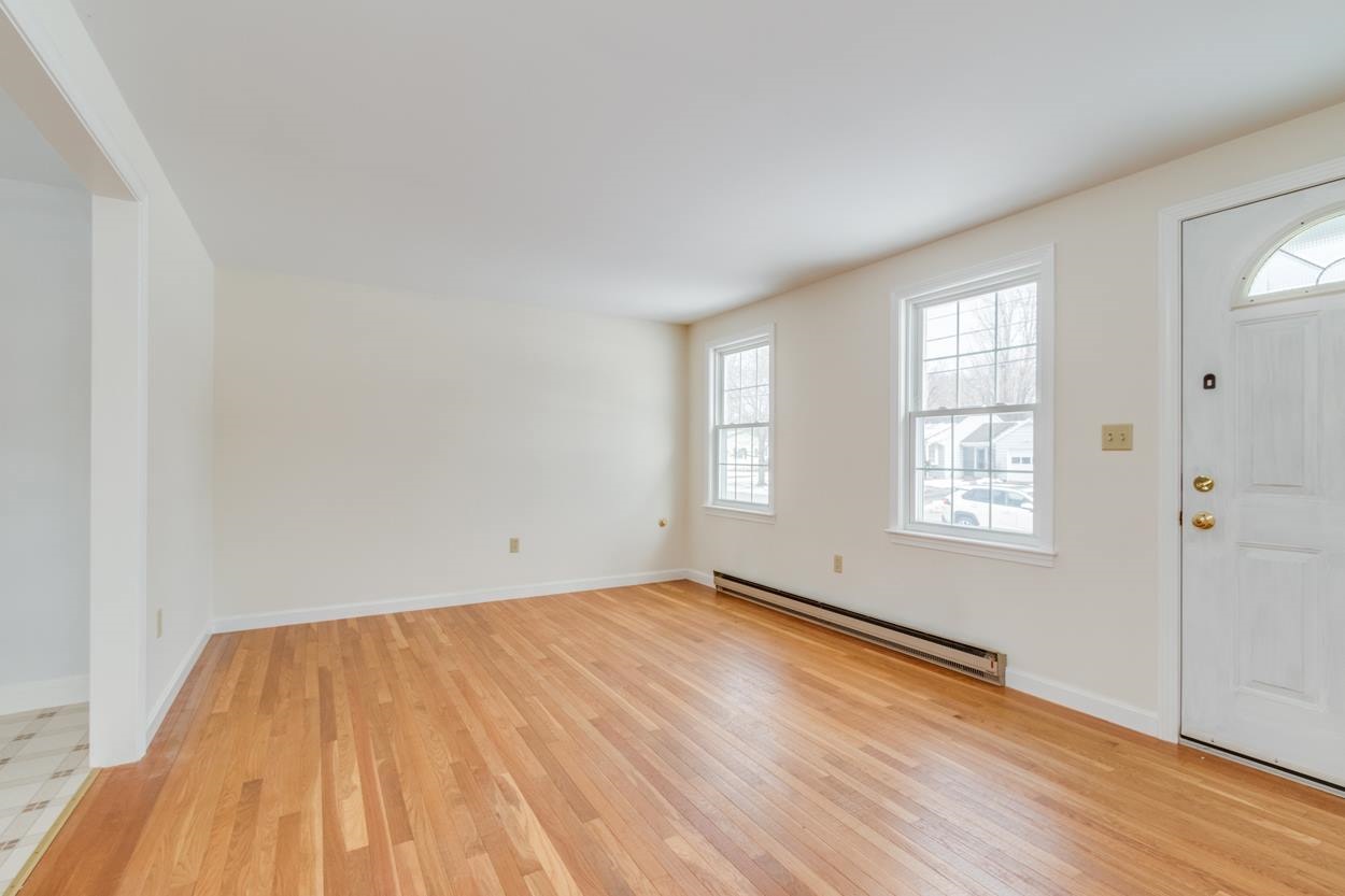 14 Springfield Street Concord, NH 03301 - Photo 4 of 10