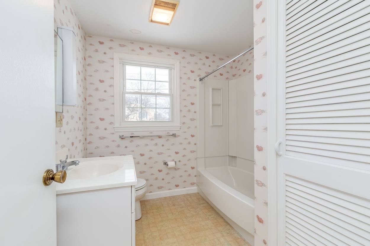 14 Springfield Street Concord, NH 03301 - Photo 7 of 10