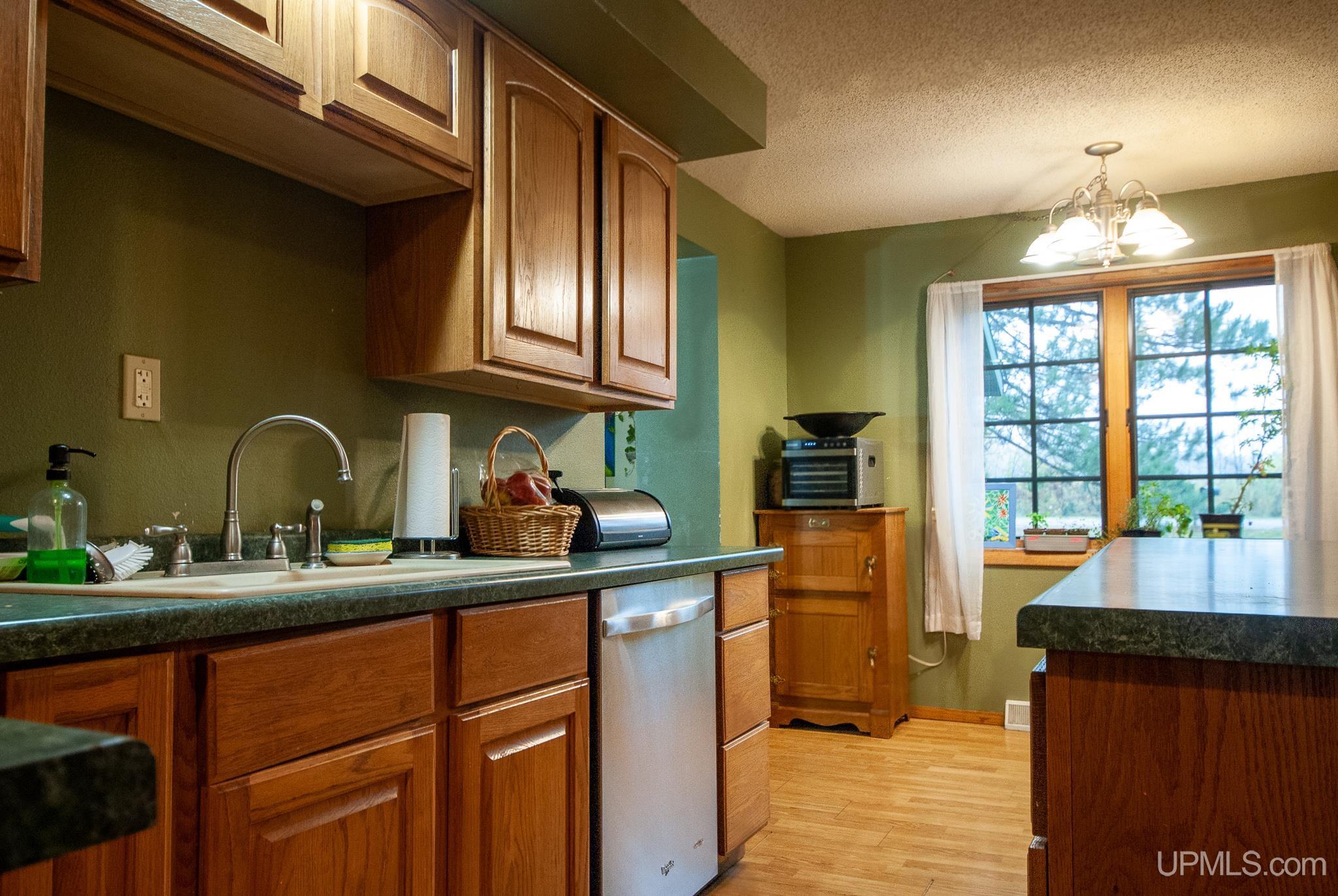 N9495 South Barber Road Bessemer, MI 49911 - Photo 7 of 50 Gallery Image 7