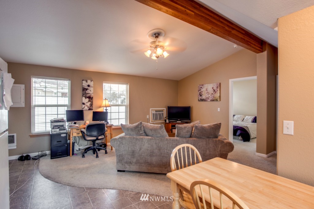 3385 Number 1 Canyon Road Wenatchee, WA 98801 - Photo 10 of 20 Gallery Image 10