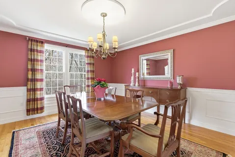 $1,728,000 | 1 Selfridge Road, Bedford, MA 01730