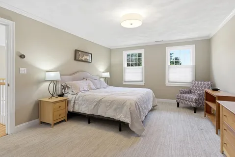 $1,728,000 | 1 Selfridge Road, Bedford, MA 01730