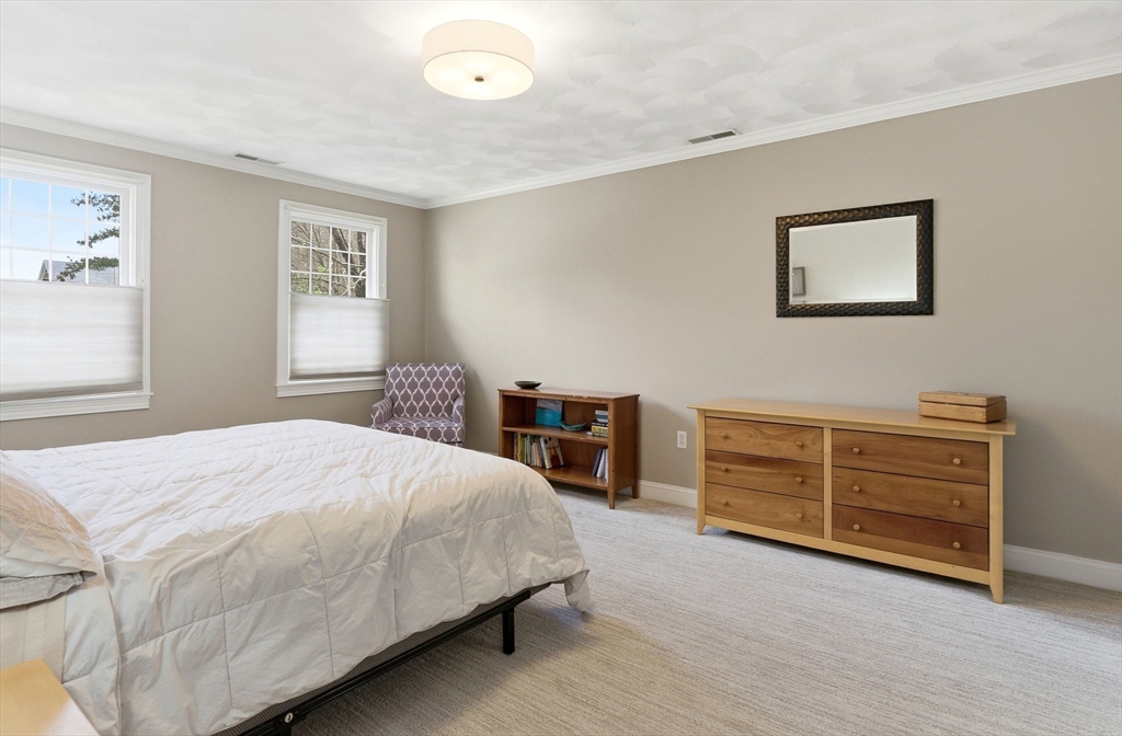 1 Selfridge Road Bedford, MA 01730 - Photo 20 of 38