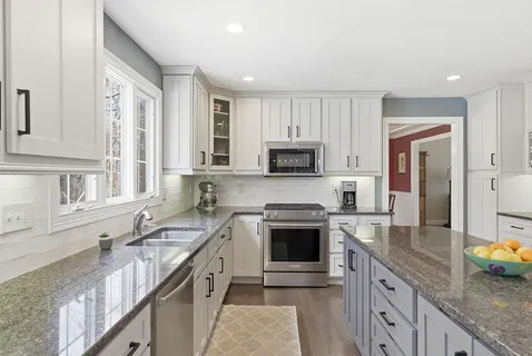 $1,728,000 | 1 Selfridge Road, Bedford, MA 01730