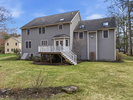 $1,728,000 | 1 Selfridge Road, Bedford, MA 01730