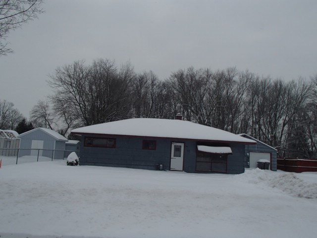 708 Lee Street Rome, NY 13440 - Photo 1 of 1