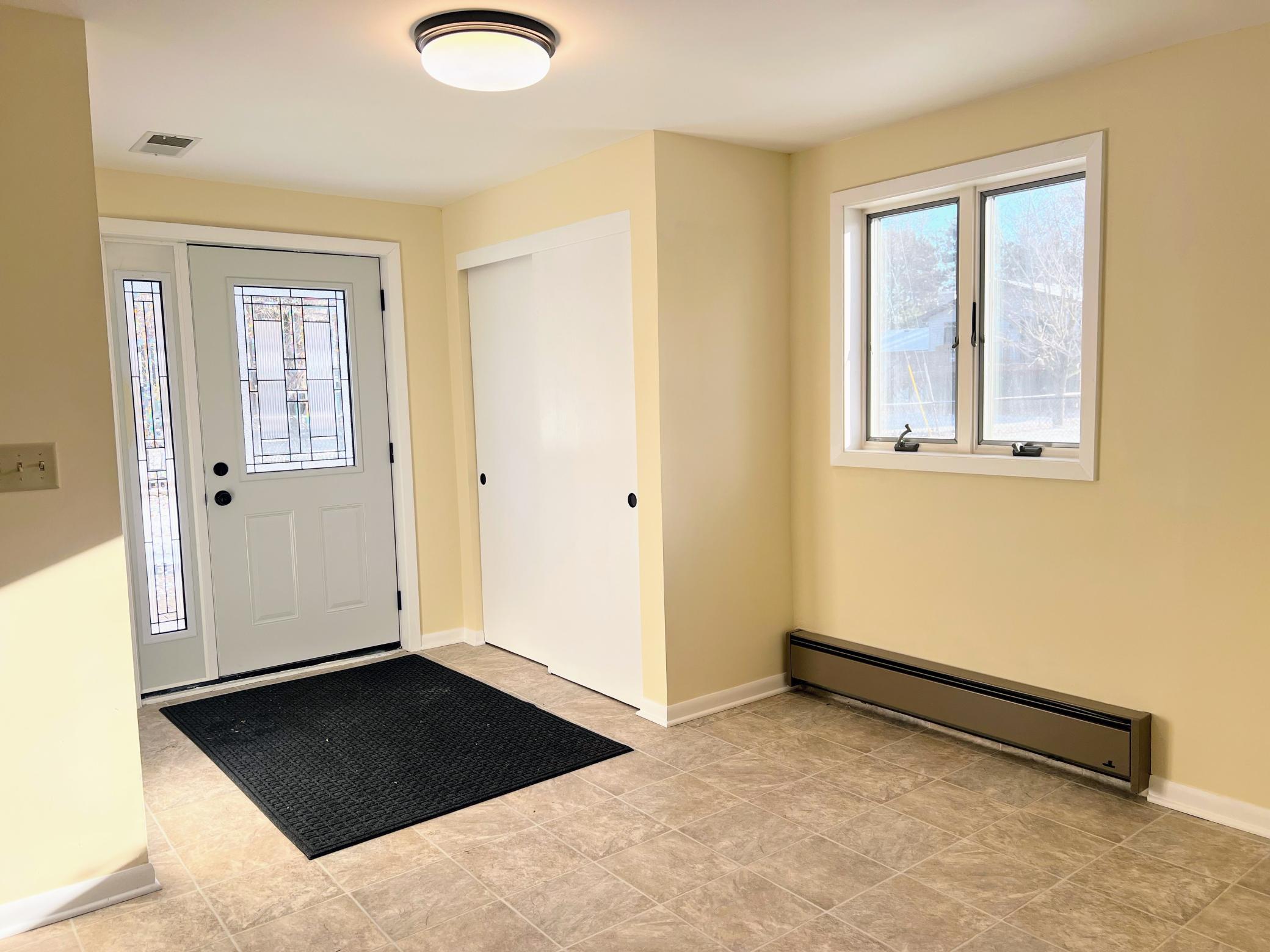 1670 Stillwater Street St. Paul, MN 55110 - Photo 24 of 32