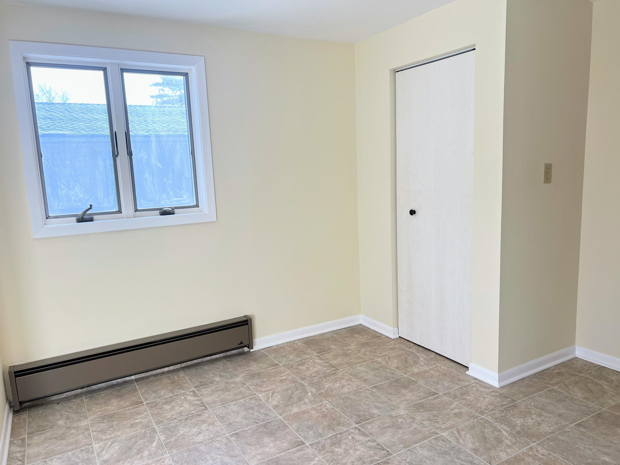 1670 Stillwater Street St. Paul, MN 55110 - Photo 26 of 32