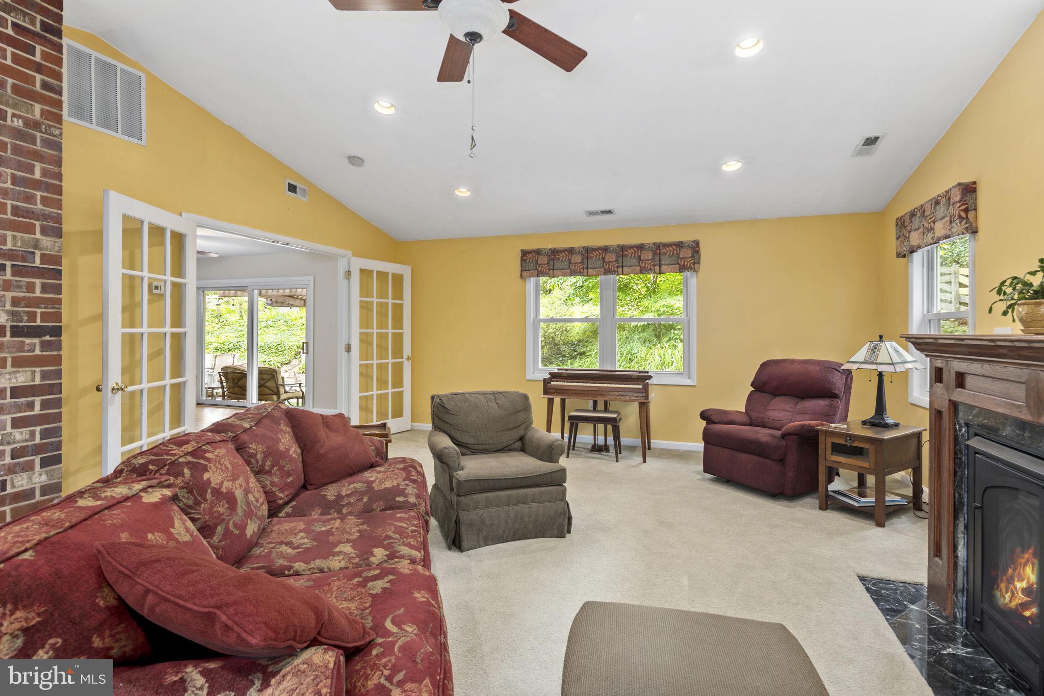 4108 Old Mill Road Alexandria, VA 22309 - Photo 7 of 46 Gallery Image 7