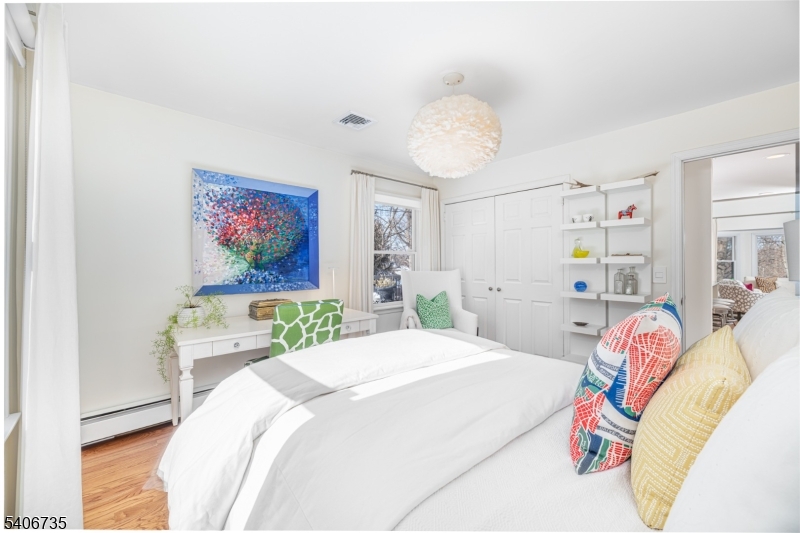 18 Harding Terrace Morristown, NJ 07960 - Photo 11 of 36