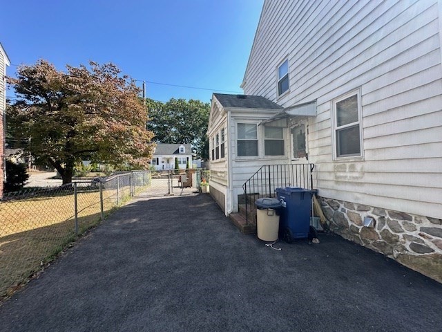 22 Birchcroft Road Boston, MA 02136 - Photo 5 of 29 Gallery Image 5