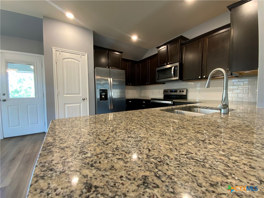 5926 Galveston Road Belton, TX 76513 - Photo 5 of 28