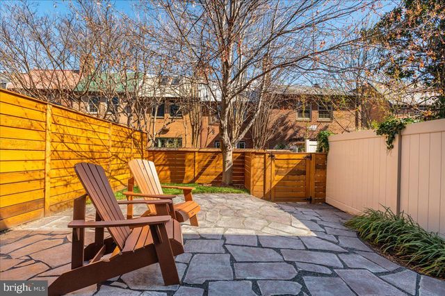 $1,587,000 | 117 Quay Street, Alexandria, VA 22314