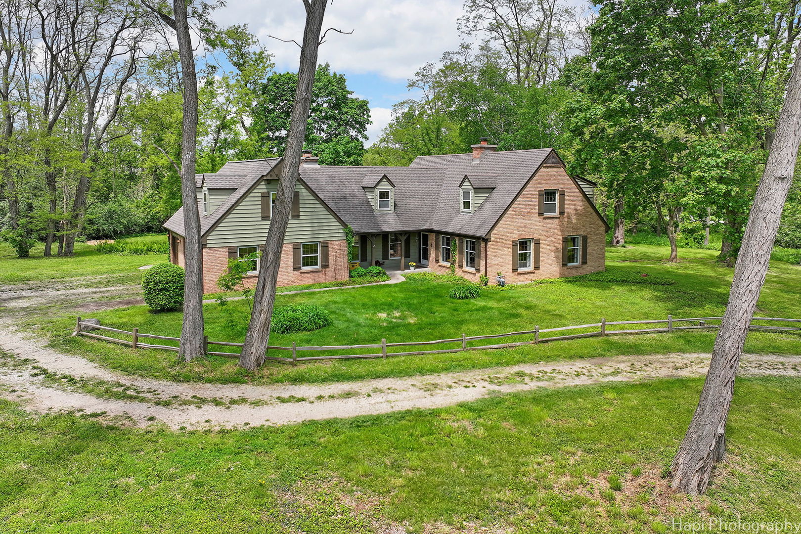 157 J Helm Road Barrington Hills, IL 60010 - Photo 5 of 48 Gallery Image 5