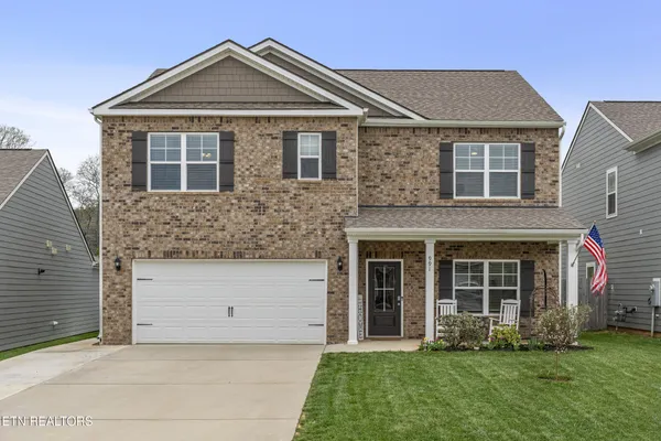 $439,000 | 991 Hampton Pl Circle, Loudon, TN 37774