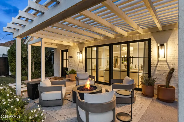 $3,899,999 | 4636 East Calle Ventura, Phoenix, AZ 85018