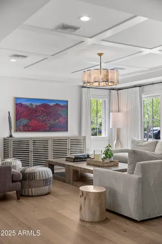 $3,899,999 | 4636 East Calle Ventura, Phoenix, AZ 85018