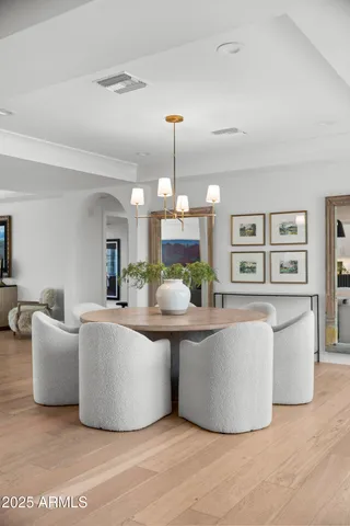 $3,899,999 | 4636 East Calle Ventura, Phoenix, AZ 85018