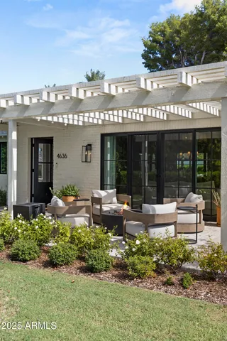 $3,899,999 | 4636 East Calle Ventura, Phoenix, AZ 85018