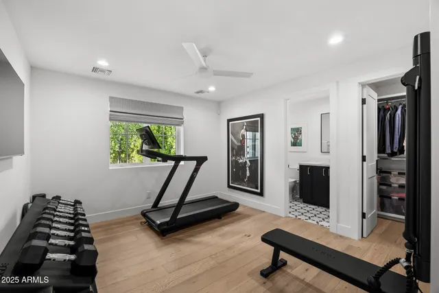 $3,899,999 | 4636 East Calle Ventura, Phoenix, AZ 85018