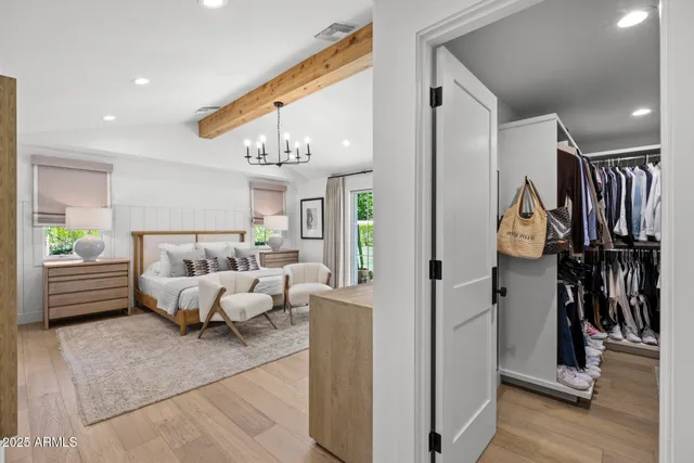 $3,899,999 | 4636 East Calle Ventura, Phoenix, AZ 85018