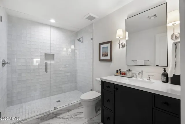 $3,899,999 | 4636 East Calle Ventura, Phoenix, AZ 85018