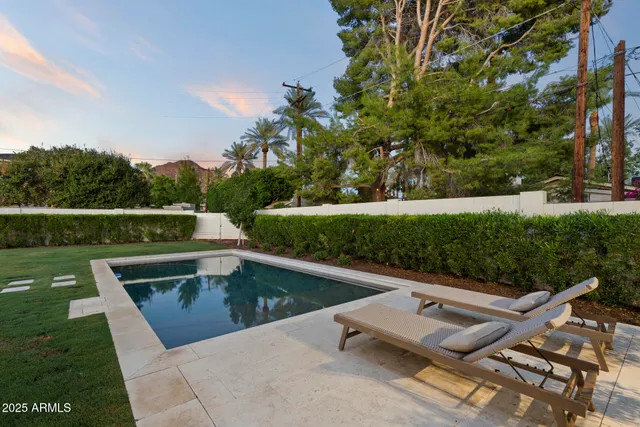 $3,899,999 | 4636 East Calle Ventura, Phoenix, AZ 85018