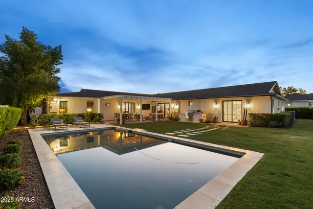 $3,899,999 | 4636 East Calle Ventura, Phoenix, AZ 85018