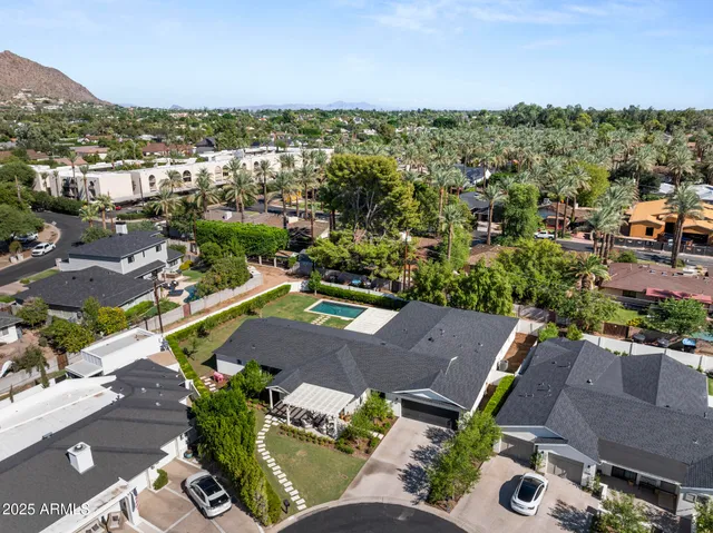 $3,899,999 | 4636 East Calle Ventura, Phoenix, AZ 85018