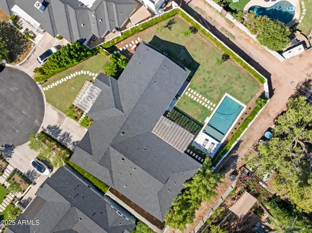 $3,899,999 | 4636 East Calle Ventura, Phoenix, AZ 85018