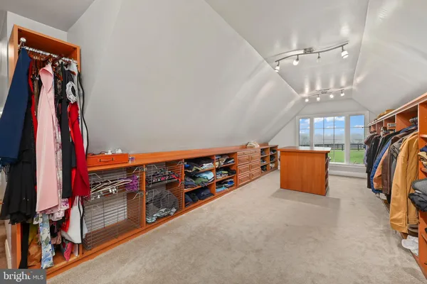 $1,450,000 | 9393 Briar Lane, Delaplane, VA 20144