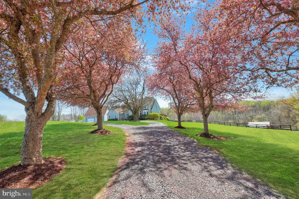 $1,450,000 | 9393 Briar Lane, Delaplane, VA 20144