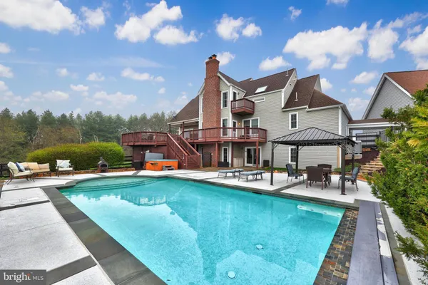 $1,450,000 | 9393 Briar Lane, Delaplane, VA 20144