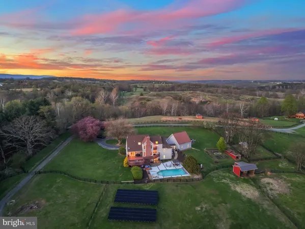 $1,450,000 | 9393 Briar Lane, Delaplane, VA 20144