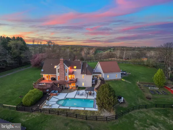 $1,450,000 | 9393 Briar Lane, Delaplane, VA 20144
