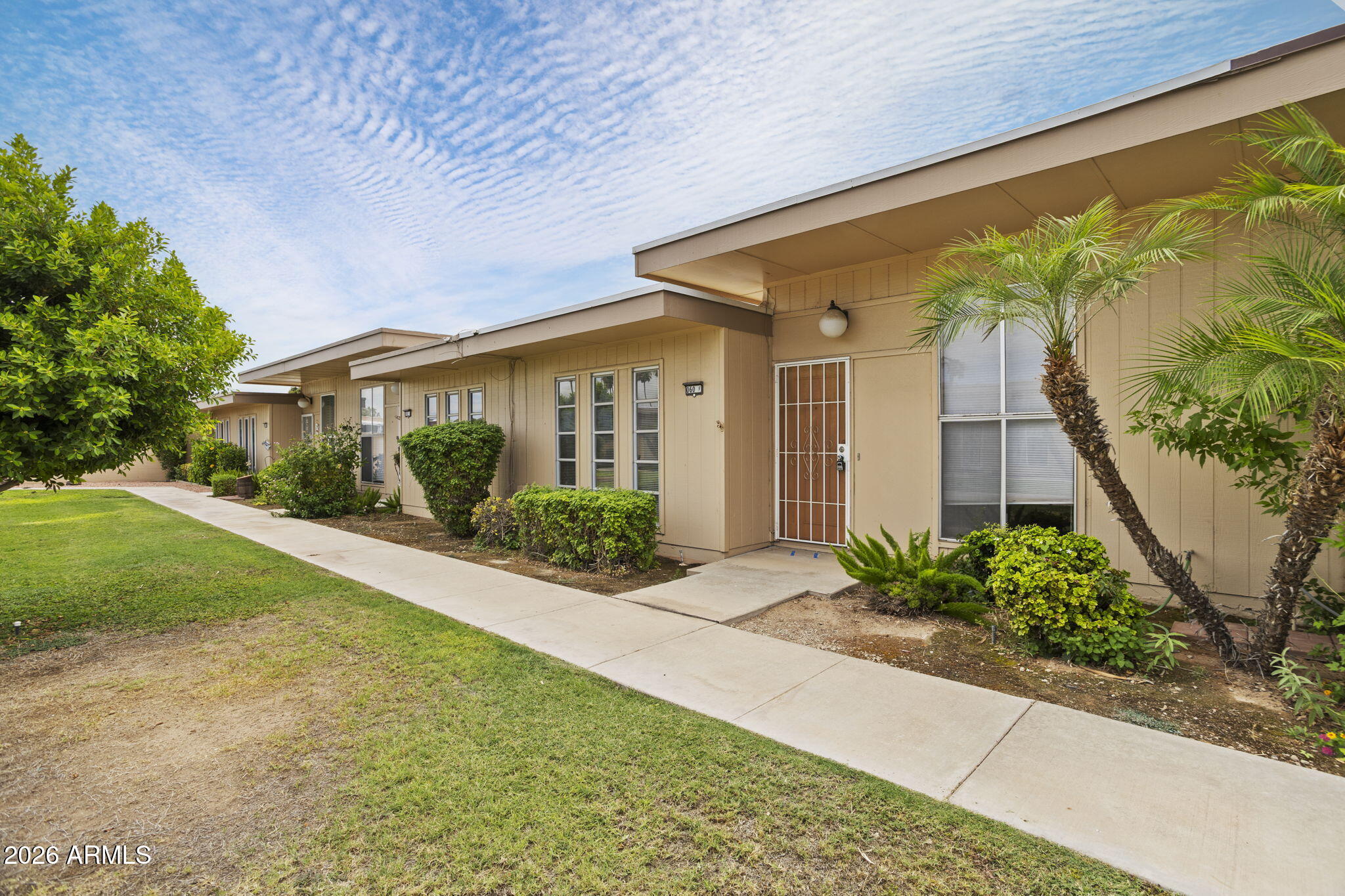 10060 West Royal Oak Road, Unit F Sun City, AZ 85351 - Photo 2 of 22 10060 W Royal Oak Rd F Sun City - 203