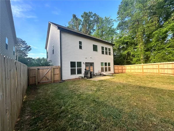 $2,200 | 798 Gordon Street, Jefferson, GA 30549