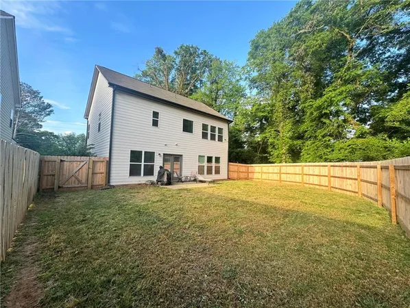 $2,200 | 798 Gordon Street, Jefferson, GA 30549