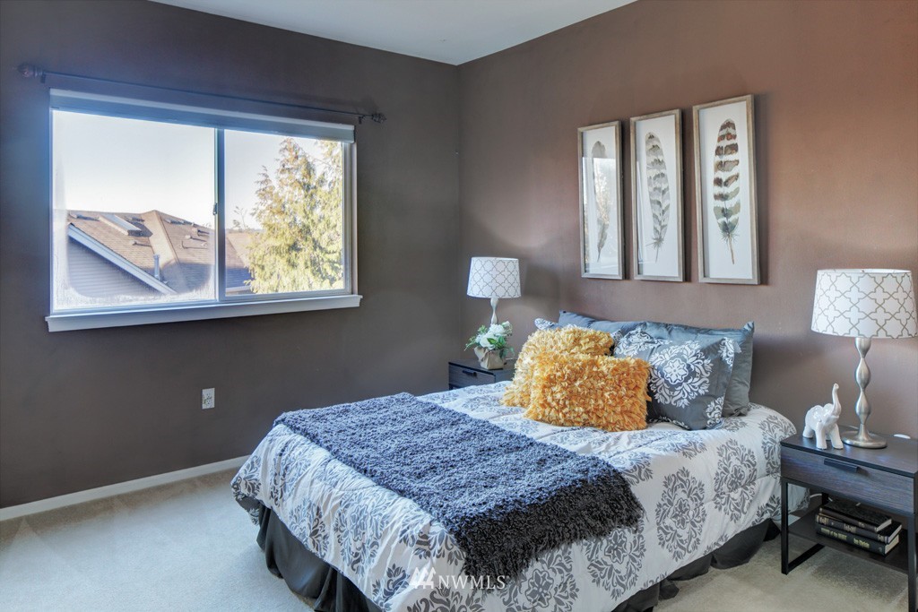 5025 Davis Place South, Unit H Renton, WA 98055 - Photo 9 of 14 Gallery Image 9